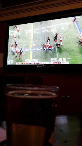 Howe Sound Taphouse & Kitchen - New West