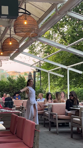 1681 Lake Shore Blvd E, Toronto, ON M4L 3W6