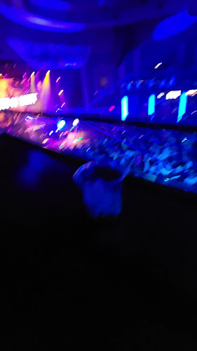 223 8 Ave SW, Calgary, AB T2P 1B5