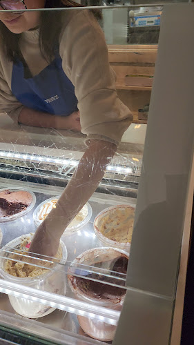 Opinii despre Death In Venice Gelato în Toronto - Hospitality and gastronomy
