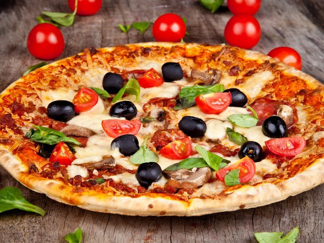 85 John St S, Hamilton, ON L8M 1K9