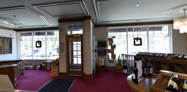 Opinii despre The Wine Cellar în Edmonton - Hospitality and gastronomy