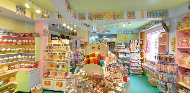 Dessart Sweets Ice Cream & Candy Store