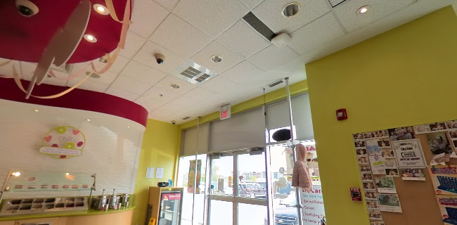 Menchie's Frozen Yogurt Airdrie