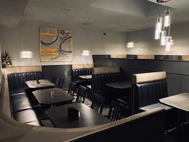 Kisavos Restaurant & Lounge