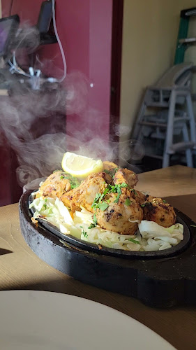 Opinii despre Sizzling Tandoor Uptown în Victoria - Hospitality and gastronomy