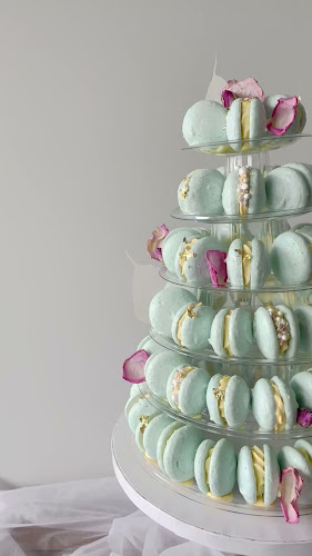 Vanilla & HoneyBee Custom Cakes Appointment Only* - Abbotsford