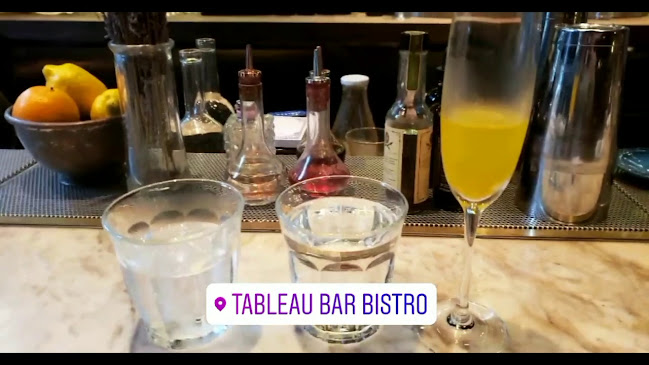 Opinii despre Tableau Bar Bistro în Vancouver - Hospitality and gastronomy