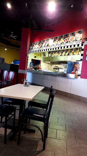 Opinii despre Poutinerie La Belle Province în Orléans - Hospitality and gastronomy