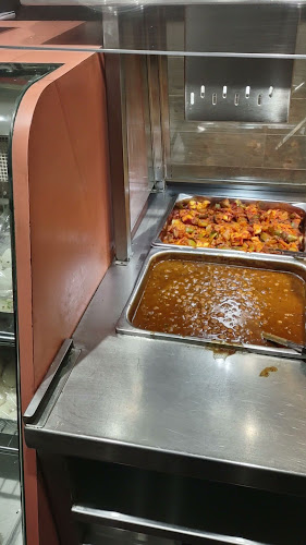 Opinii despre Royal India Sweets & Restaurant în Brampton - Hospitality and gastronomy