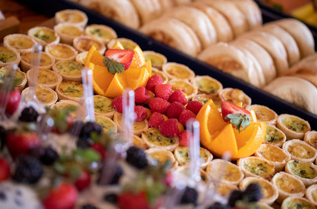 Comentarii opinii despre Queen Bean Cafe & Catering