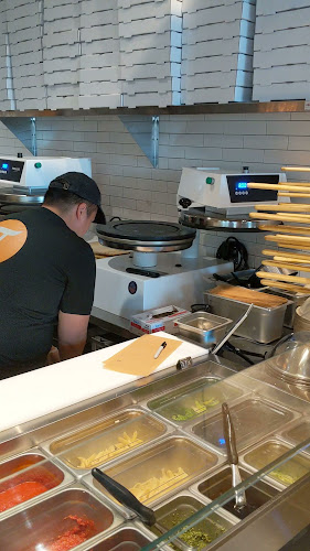 Opinii despre Prestopie Pizzeria în Calgary - Hospitality and gastronomy