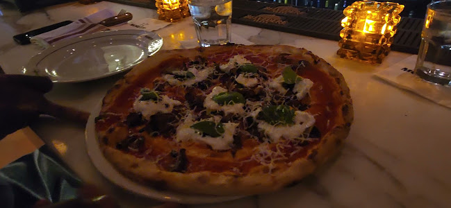 Pizzeria Moretti Toronto - Toronto