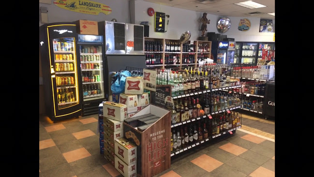 Opinii despre Ok Corral Liquor Store în Kelowna - Hospitality and gastronomy