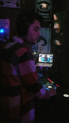 Garrick Hotel Bar - Winnipeg