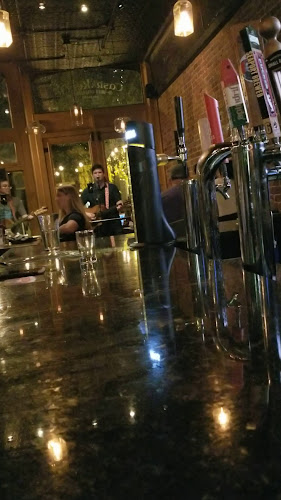 Opinii despre Cask & Kettle Irish Gastropub în Saint John - Hospitality and gastronomy