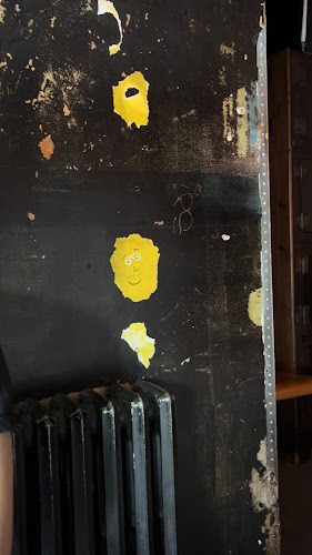 181 Bathurst St, Toronto, ON M5T 2R7