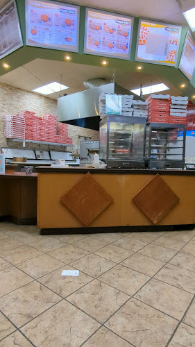 Opinii despre Pizza one Como Lake Village) în Coquitlam - Hospitality and gastronomy