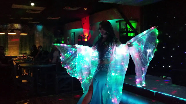 Opinii despre Paradiz Teahouse & Hookah Lounge în Port Moody - Hospitality and gastronomy