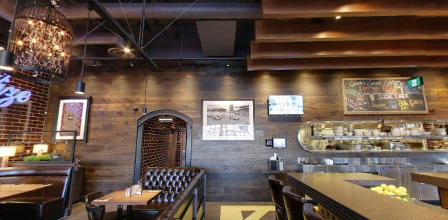 Browns Socialhouse Eagle Landing