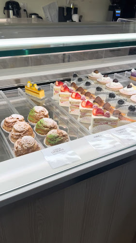 Opinii despre Yuzu No Ki Cafe & Patisserie în Markham - Hospitality and gastronomy