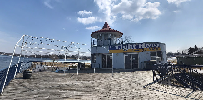 Light House Lounge & Grill