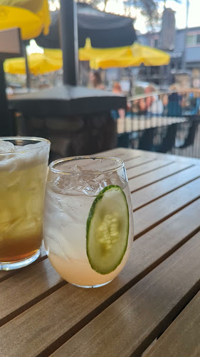 579 3rd St SE, Medicine Hat, AB T1A 0H2