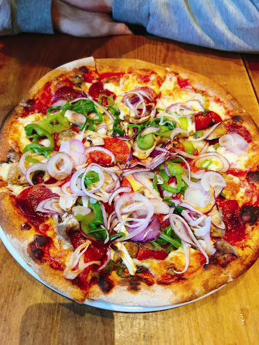 Opinii despre Pacifico Pizzeria & Ristorante în Vancouver - Hospitality and gastronomy
