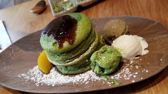 Opinii despre Tsujiri Dundas în Toronto - Hospitality and gastronomy