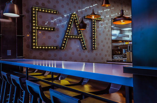 525 8 Ave SW #210, Calgary, AB T2P 1G1