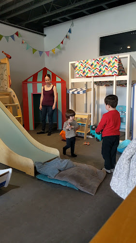 Comentarii opinii despre Circus Play Cafe