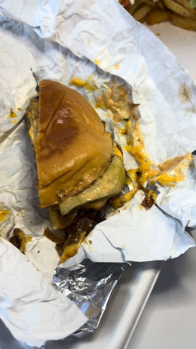 Opinii despre Christo's Pizza & Burgers în Sarnia - Hospitality and gastronomy