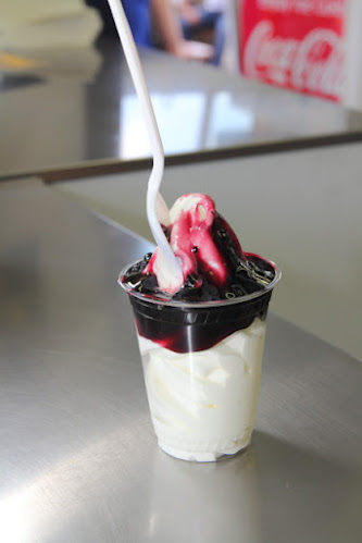 Tom's Dairy Freeze - Etobicoke