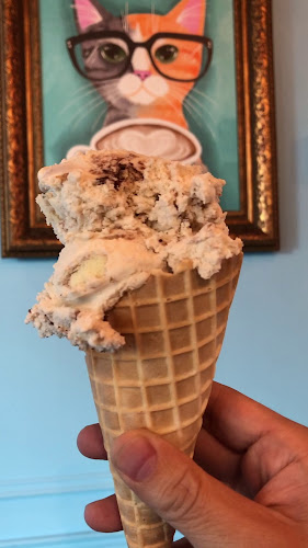 Opinii despre Marylebone Cafe and Creamery în Oakville - Hospitality and gastronomy