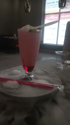 Comentarii opinii despre Simply Indian Sweets & Restaurant