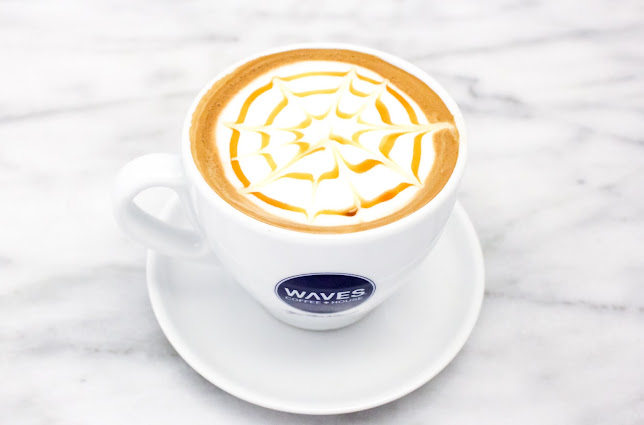 Comentarii opinii despre Waves Coffee House - Coquitlam Center