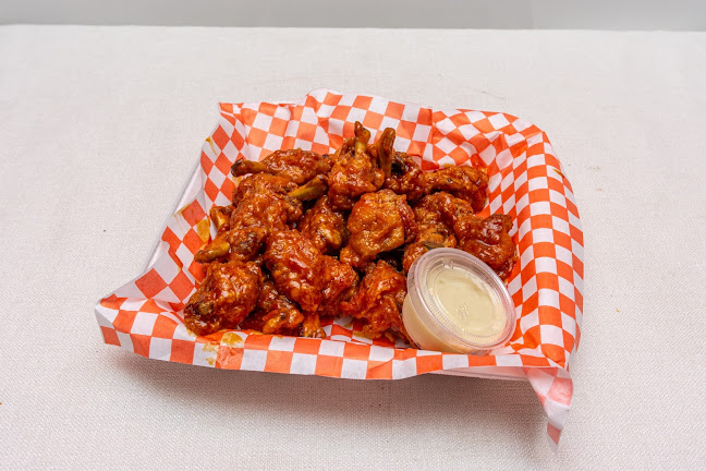 85 John St S, Hamilton, ON L8M 1K9