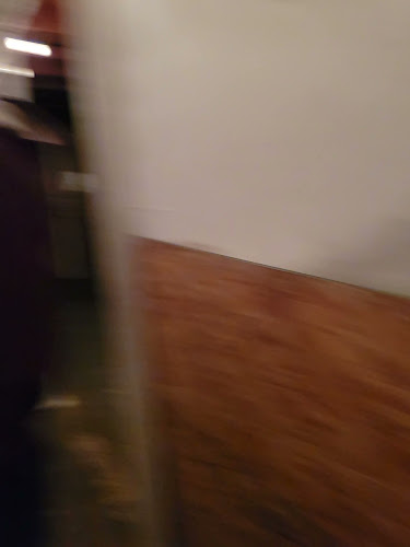 Bowness Pub - Calgary