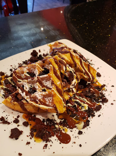 Hollywood Cone - Whitby