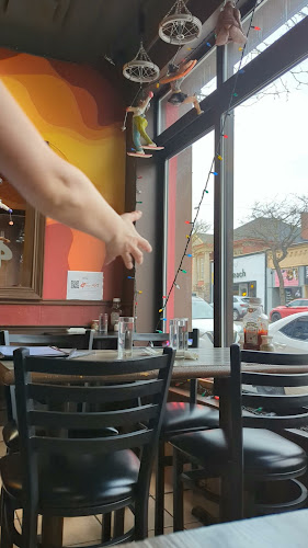 Comentarii opinii despre The Food And Art Cafe