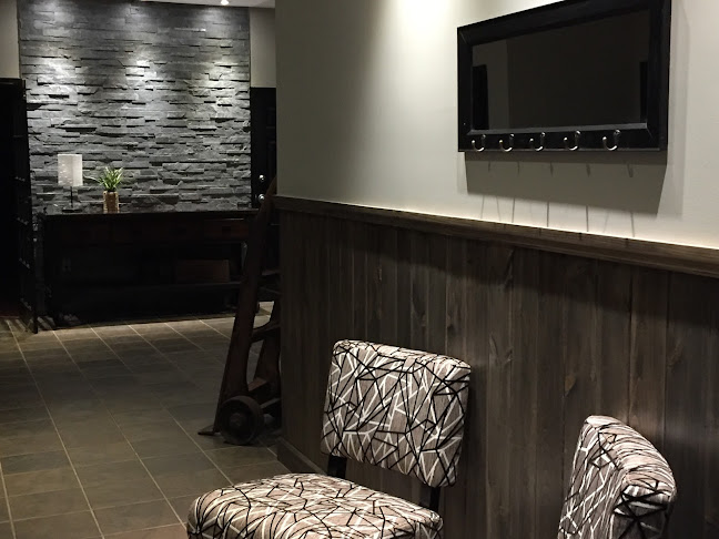 Emerald Community Centre - Boxcar Pub & Grill - Emerald Junction