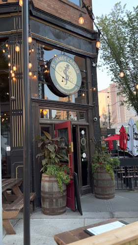 St. James Corner Restaurant & Irish Pub