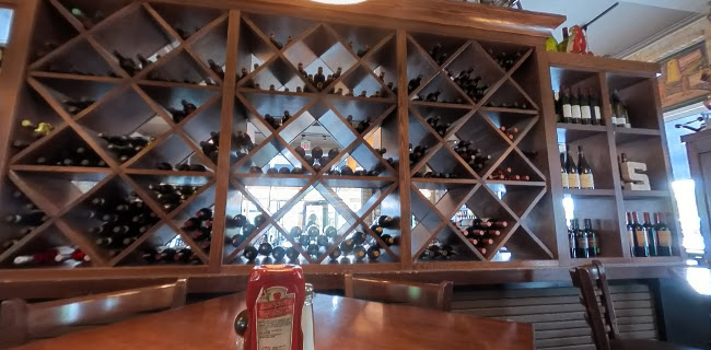 Opinii despre Spot On Kitchen & Bar în Calgary - Hospitality and gastronomy