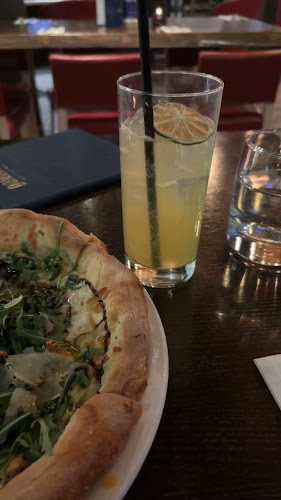 Dominion Bar + Kitchen - Surrey