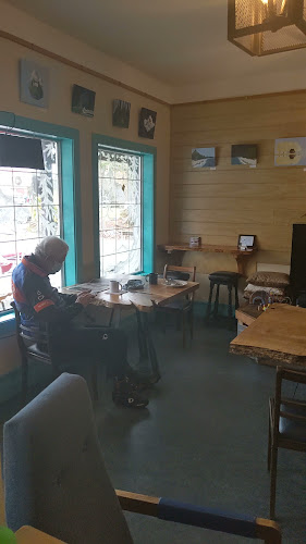Opinii despre The Broken Paddle Coffee House în Victoria - Hospitality and gastronomy