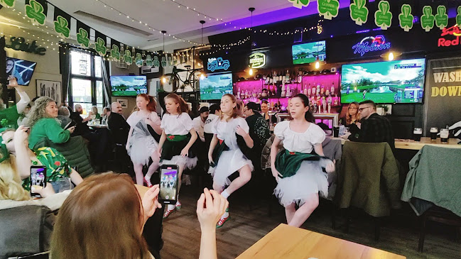 Opinii despre The Stone Lion în Toronto - Hospitality and gastronomy