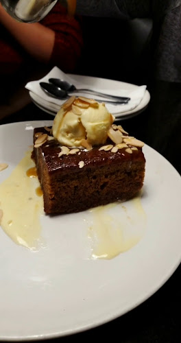 Opinii despre Moxies Scarborough Restaurant în Toronto - Hospitality and gastronomy