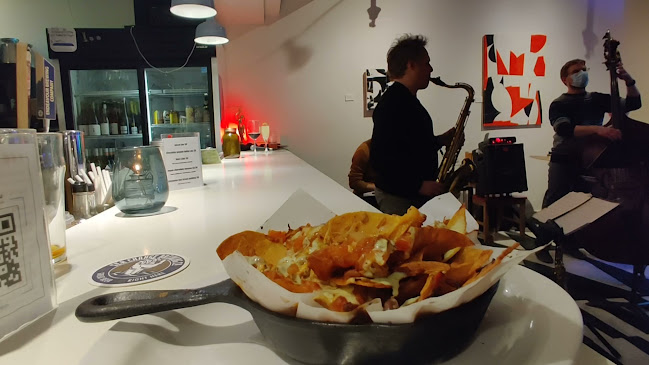 Opinii despre Blue Plate Diner în Edmonton - Hospitality and gastronomy