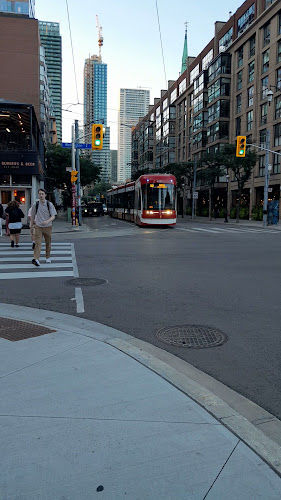 49 Wellington St E, Toronto, ON M5E 1C9