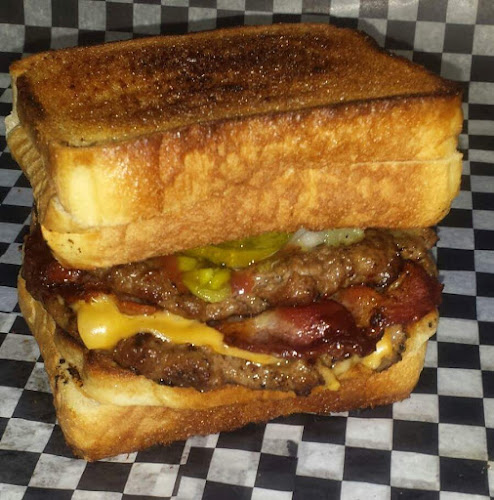 Lakeview Burger & Diner not this name